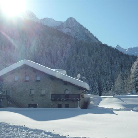 Vila Chalet Rustico Bertolini Per Gruppi! Vermiglio Exteriér fotografie