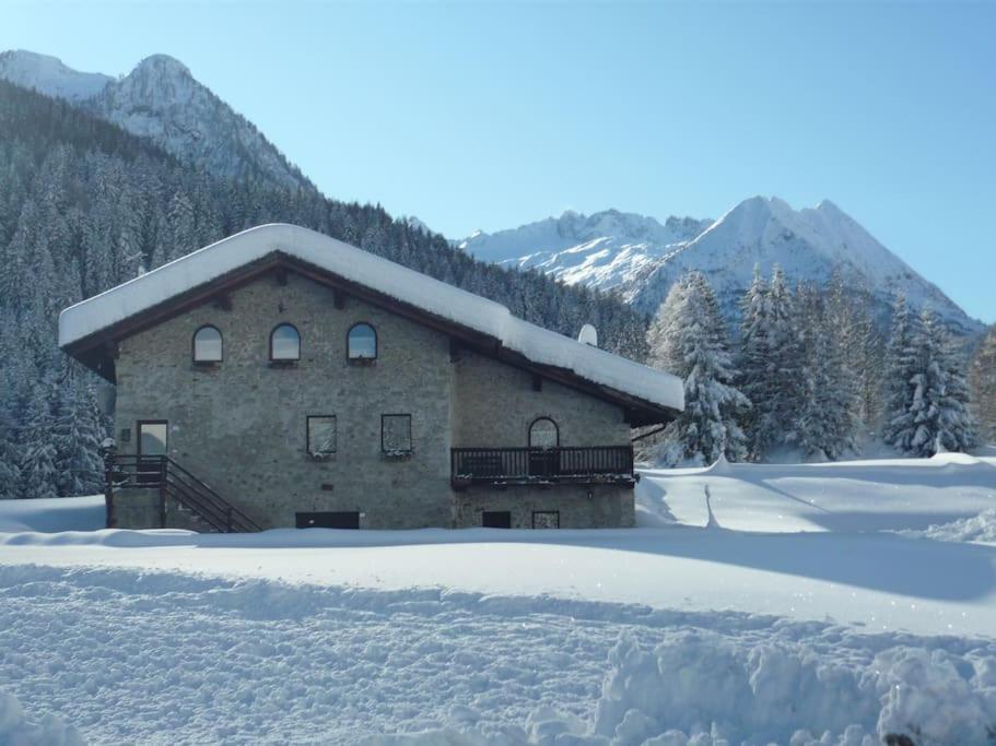 Vila Chalet Rustico Bertolini Per Gruppi! Vermiglio Exteriér fotografie