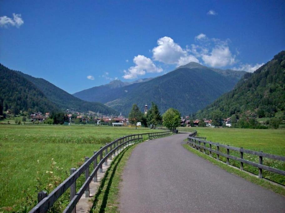 Vila Chalet Rustico Bertolini Per Gruppi! Vermiglio Exteriér fotografie