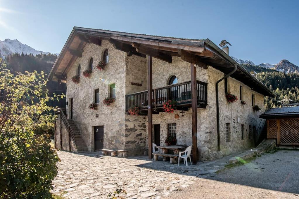 Vila Chalet Rustico Bertolini Per Gruppi! Vermiglio Exteriér fotografie
